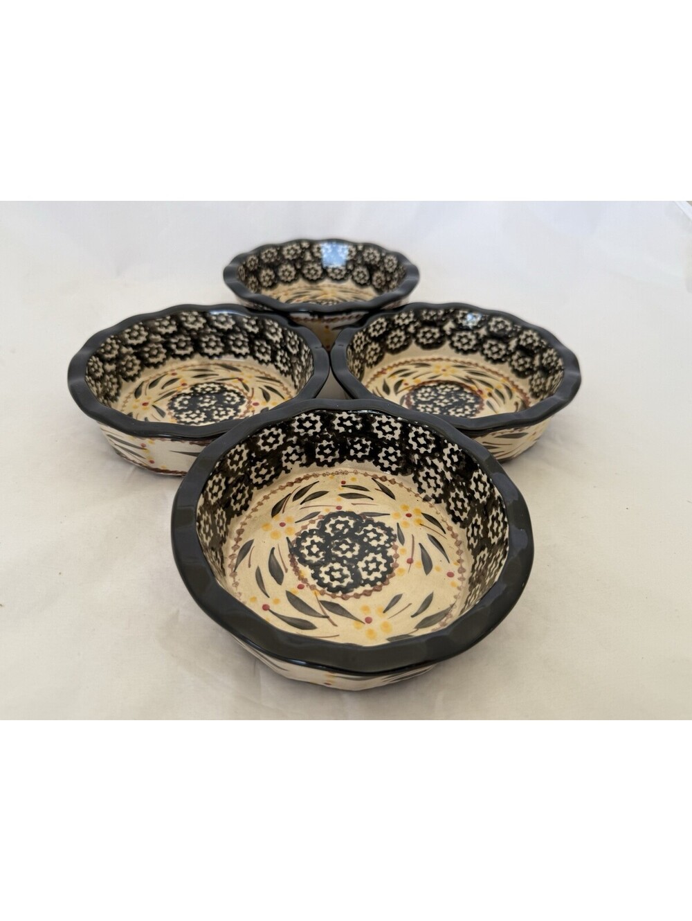 Temptations Old World 5" Ramekins 4 Bowls Blue Ruffled Edges 10 oz